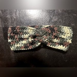 Camouflage headband